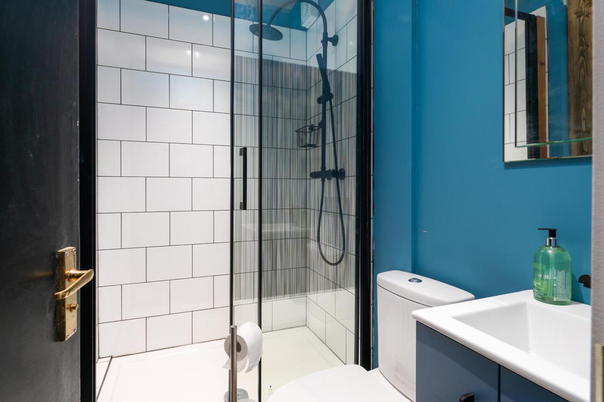 1Br Stylish Flat By Hostarahomes, Near Liverpool Street, Prime London Location, Sleeps Up To 4 Buitenkant foto
